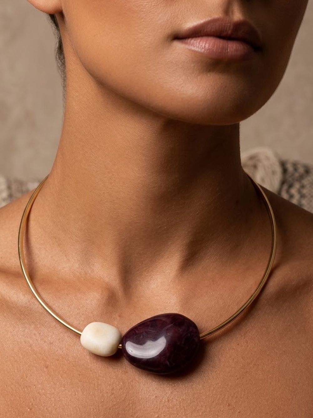 New! Gold Collar Necklace with Burgundy and Cream Stones B03-15